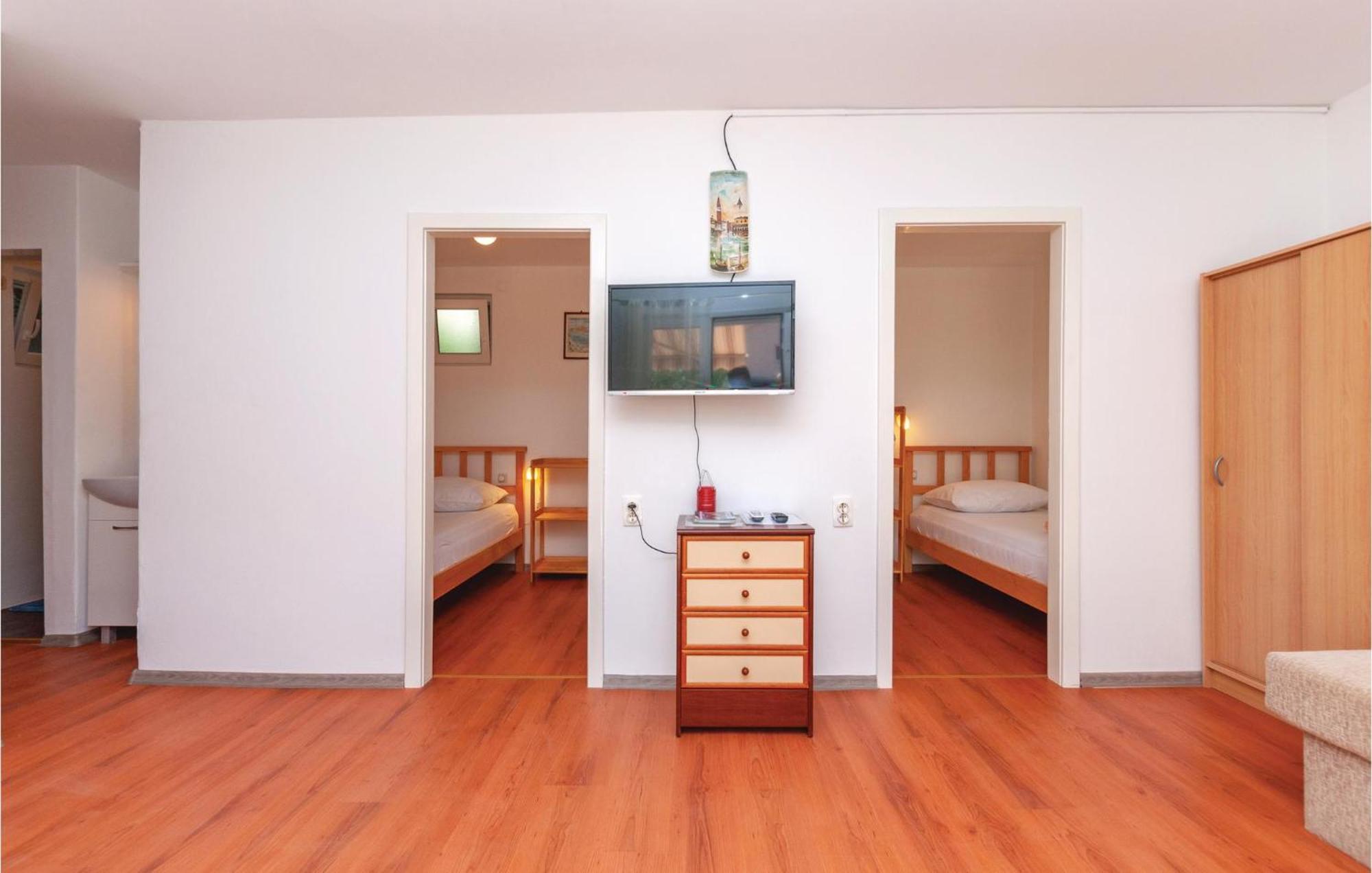 Beautiful Apartment In Jadrija With Kitchen Dış mekan fotoğraf